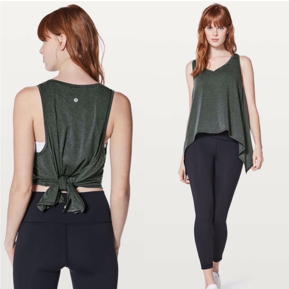 Lululemon • Watch Me Flip Tank A Line Workout Tank Flowy Tie Size 4